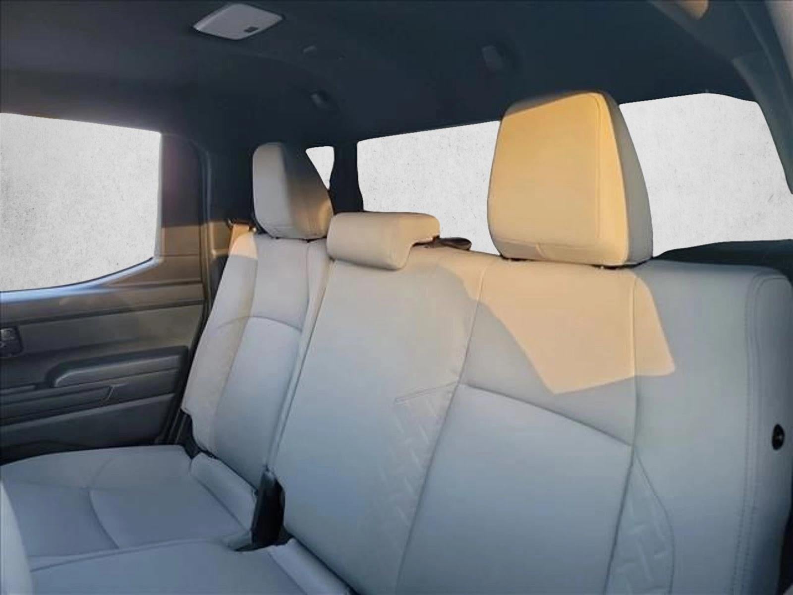 2025 Toyota Tacoma 2WD 2WD SR5 Double Cab 5' Bed AT (Natl)