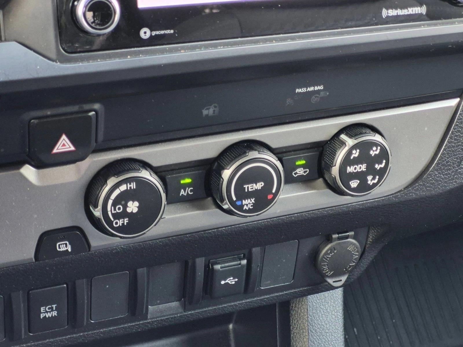2022 Toyota Tacoma 2WD 2WD SR Double Cab 5' Bed I4 AT (GS)