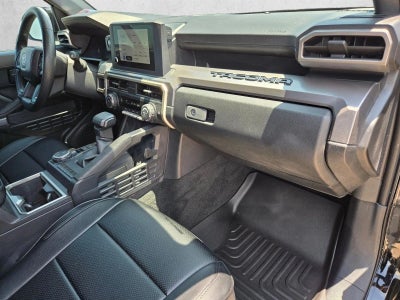 2024 Toyota Tacoma 4WD 4WD SR5 Double Cab 5' Bed AT (Natl)