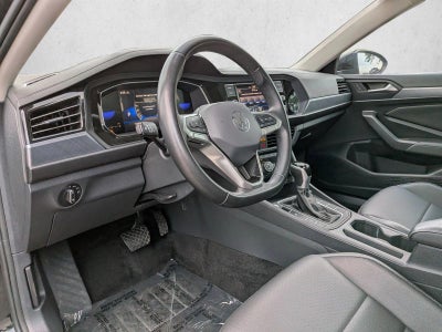 2024 Volkswagen Jetta SE Auto