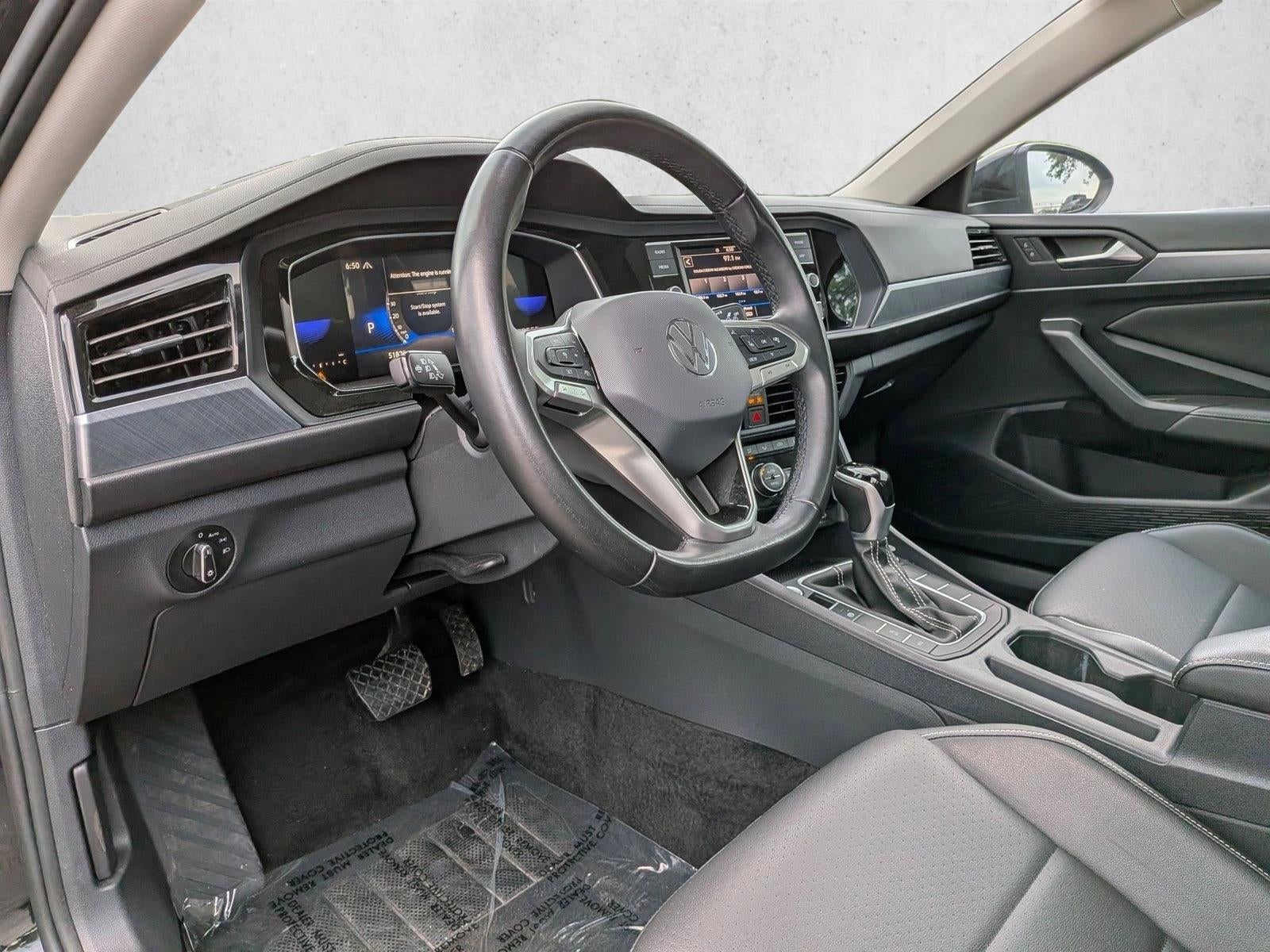 2024 Volkswagen Jetta SE Auto