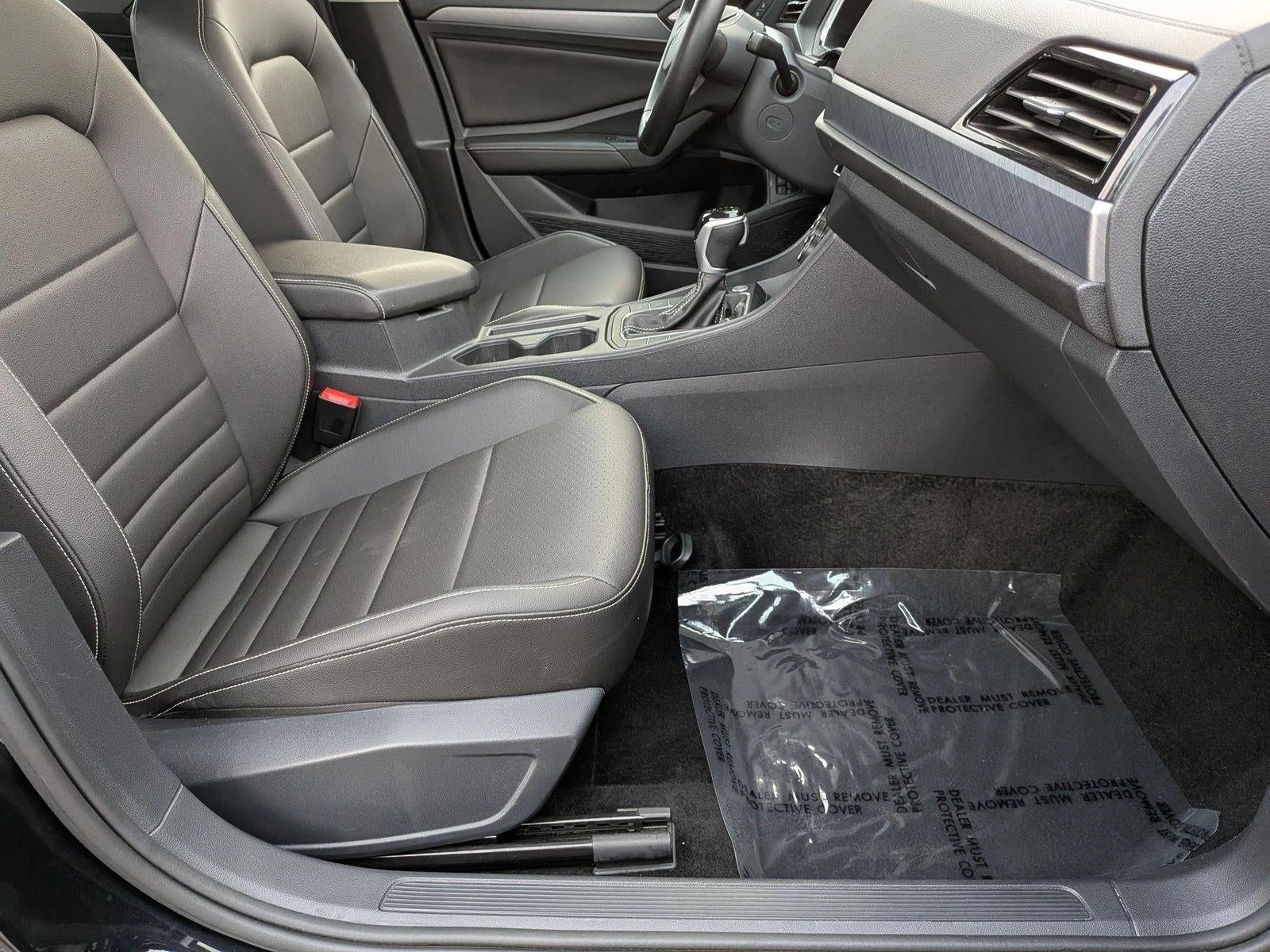 2024 Volkswagen Jetta SE Auto