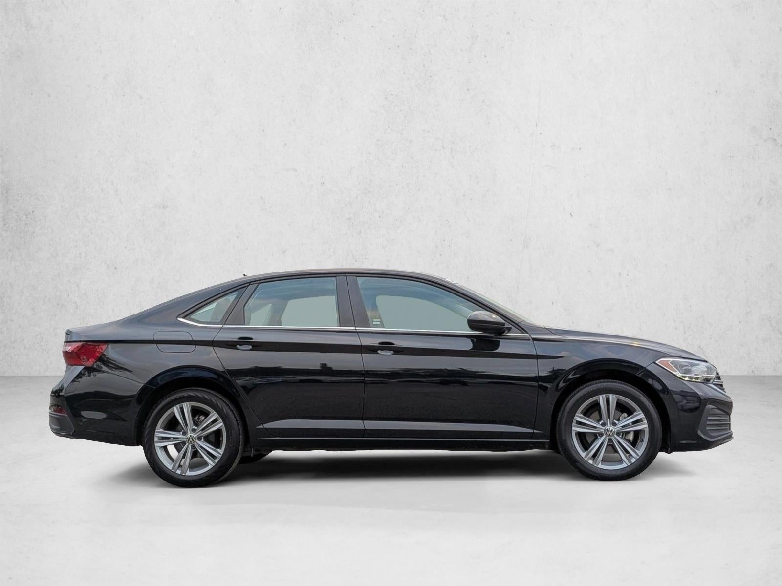 2024 Volkswagen Jetta SE Auto