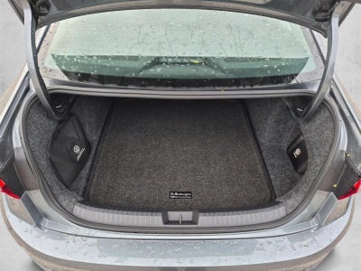 2024 Volkswagen Jetta SE Auto