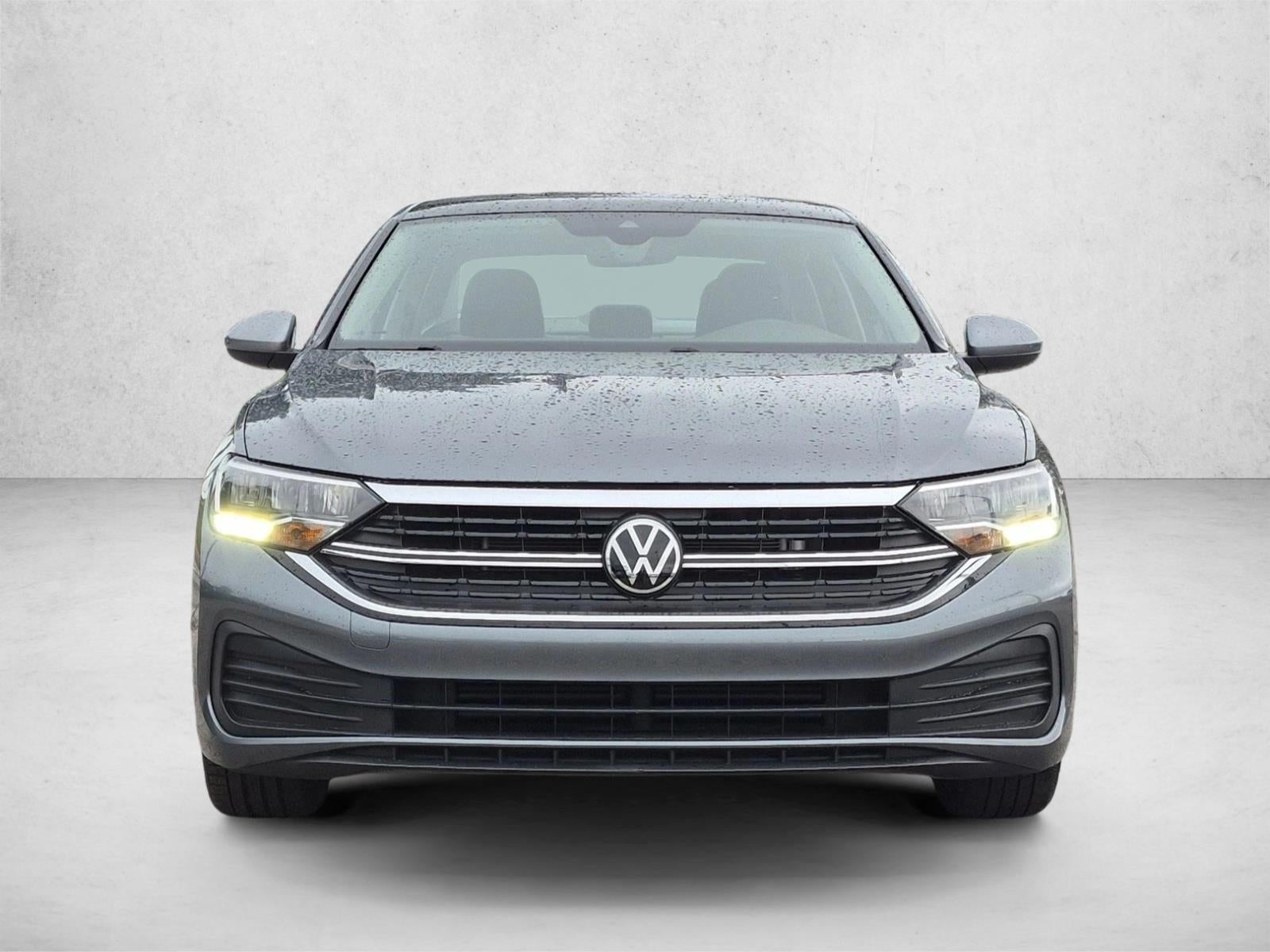 2024 Volkswagen Jetta SE Auto