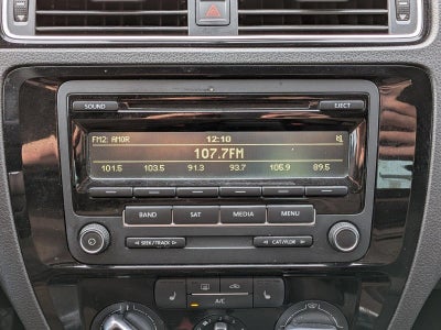 2015 Volkswagen Jetta 4dr DSG 2.0L TDI S Sedan