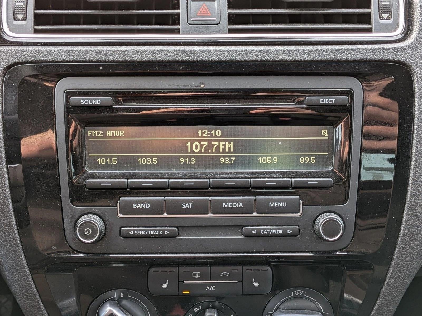 2015 Volkswagen Jetta 4dr DSG 2.0L TDI S Sedan