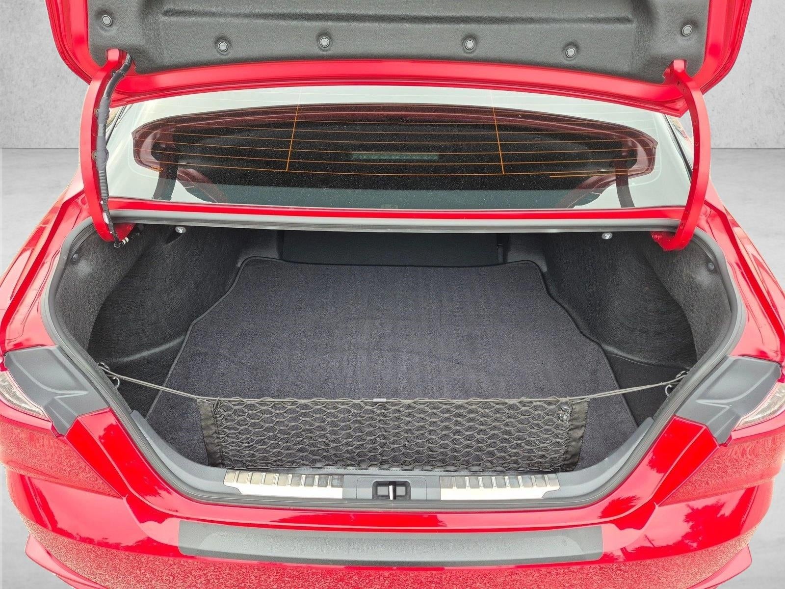 2025 Toyota Camry XSE (Natl)