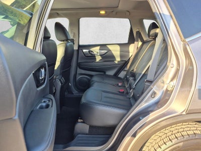 2016 Nissan Rogue AWD 4dr SL