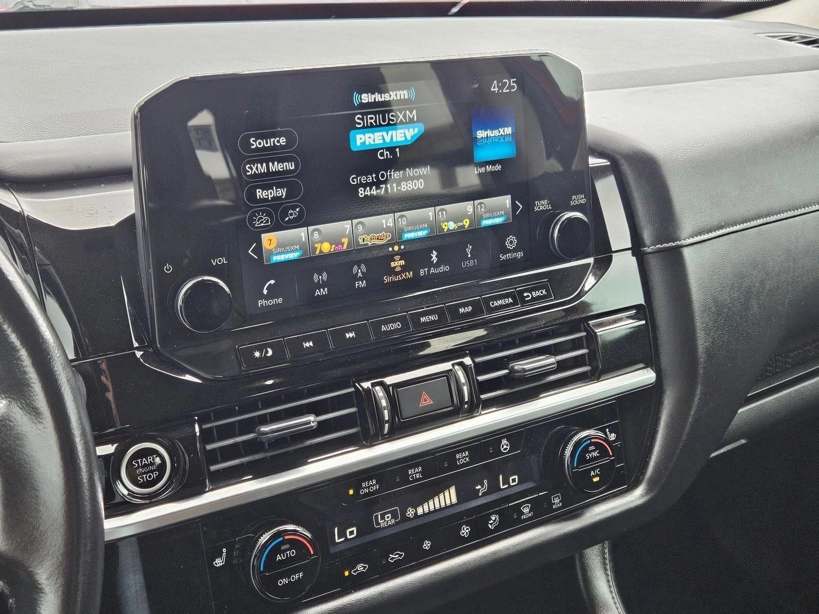 2022 Nissan Pathfinder SL 2WD