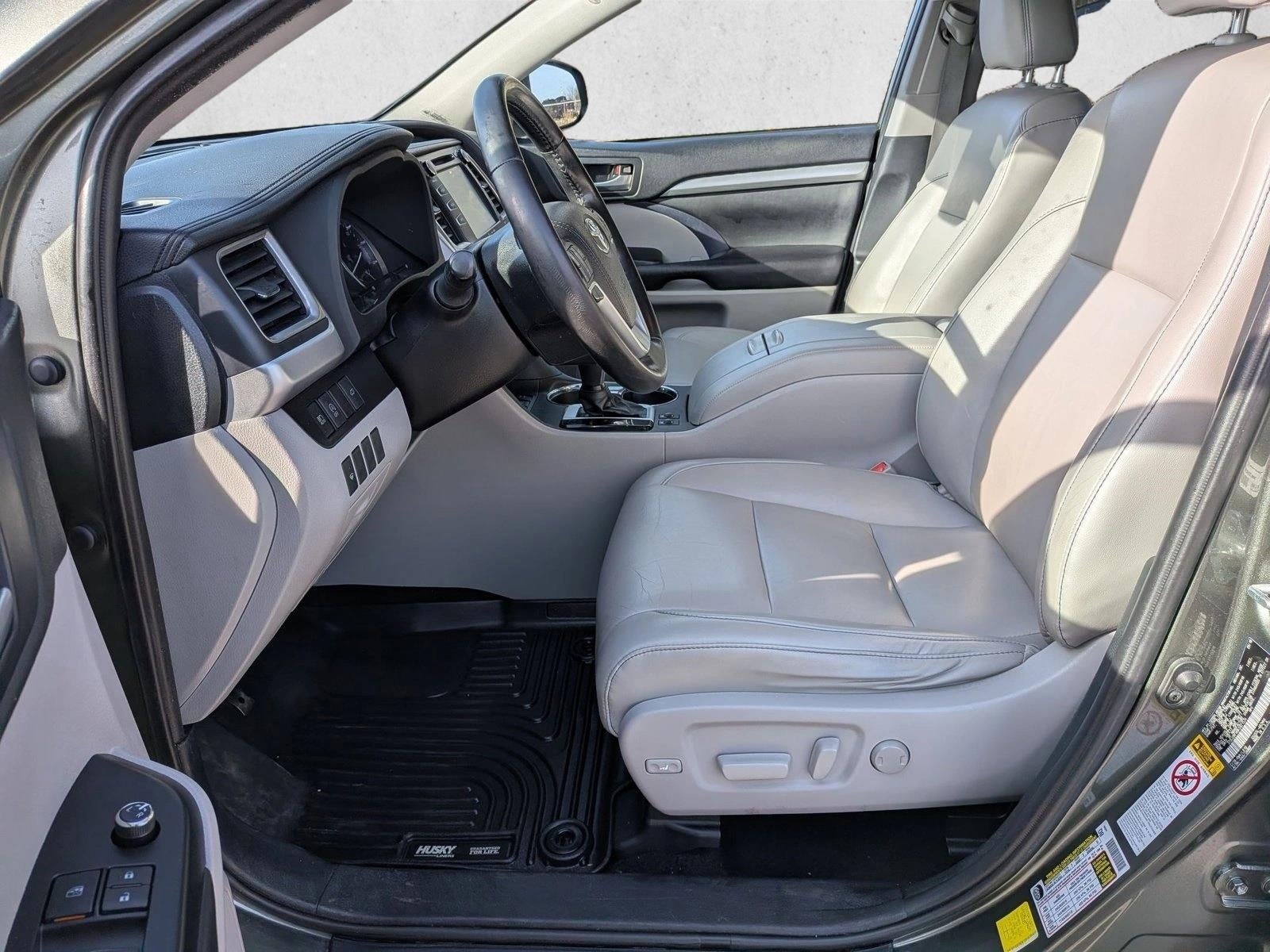 2019 Toyota Highlander XLE V6 AWD (Natl)