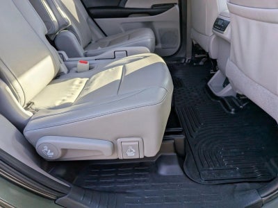 2019 Toyota Highlander XLE V6 AWD (Natl)