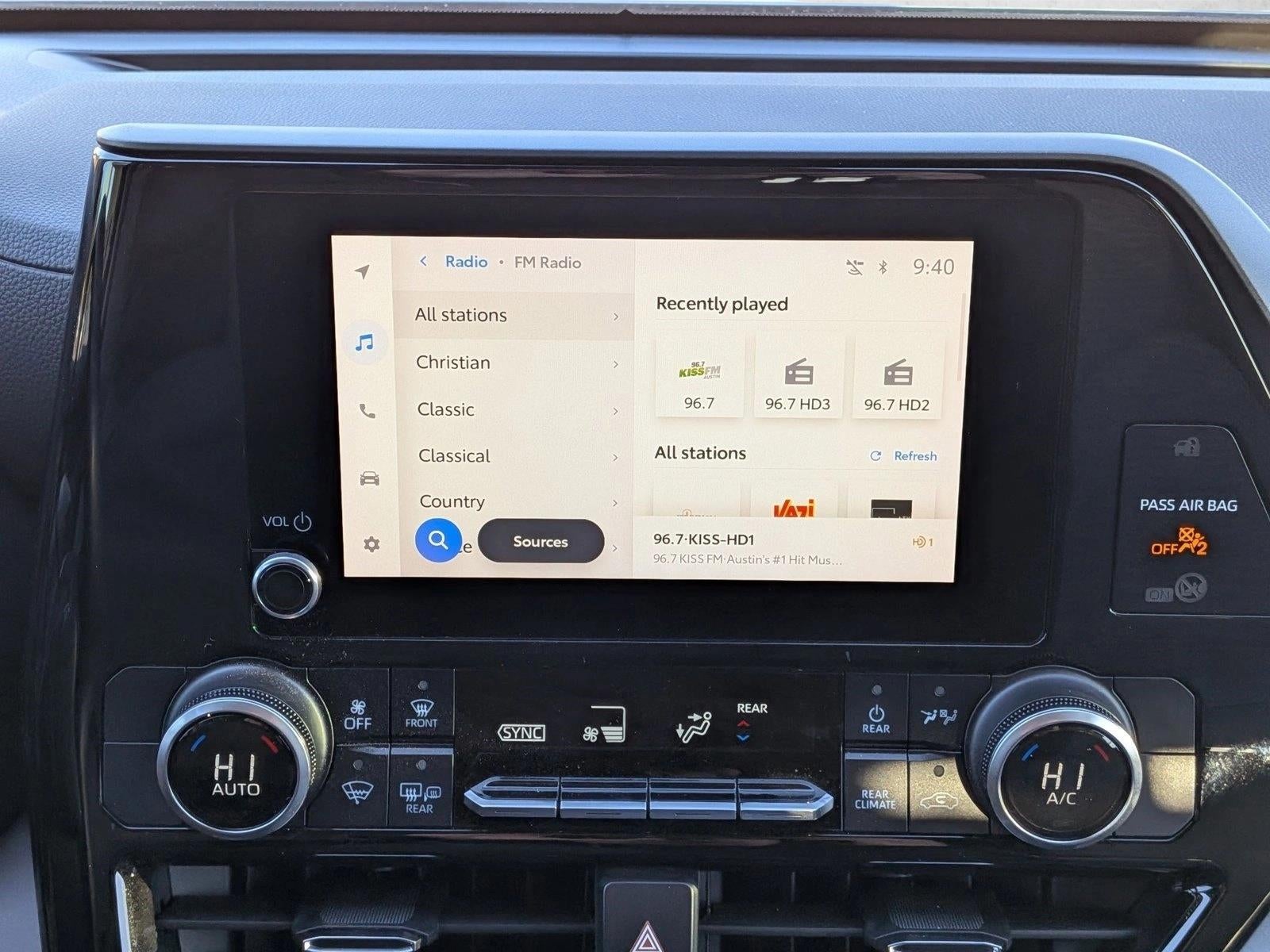 2023 Toyota Highlander LE FWD (GS)