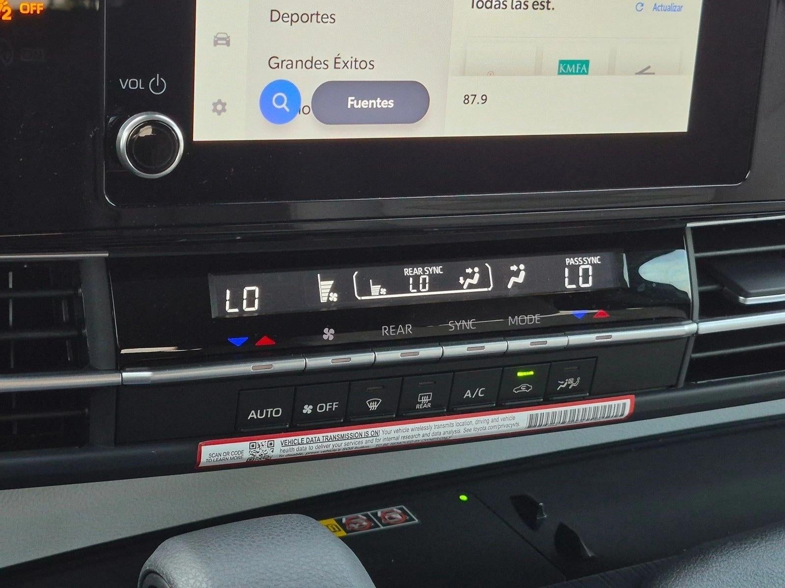 2026 Toyota Sienna LE FWD 8-Passenger (Natl)