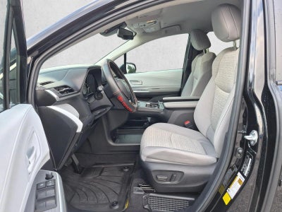 2026 Toyota Sienna LE FWD 8-Passenger (Natl)