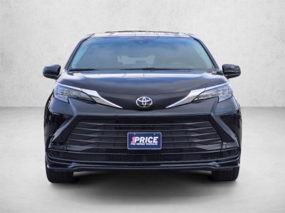 2026 Toyota Sienna LE FWD 8-Passenger (Natl)