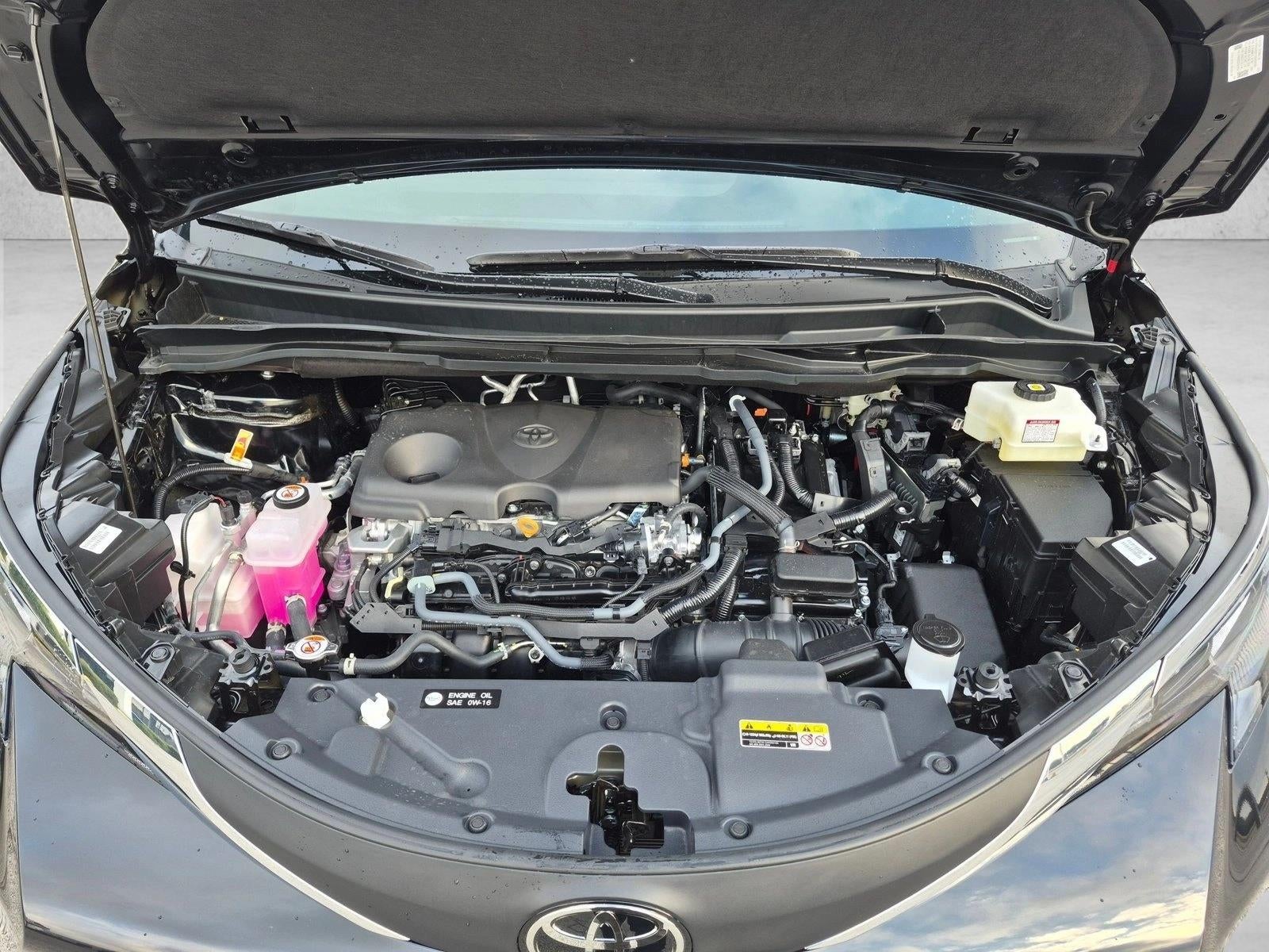 2026 Toyota Sienna LE FWD 8-Passenger (Natl)