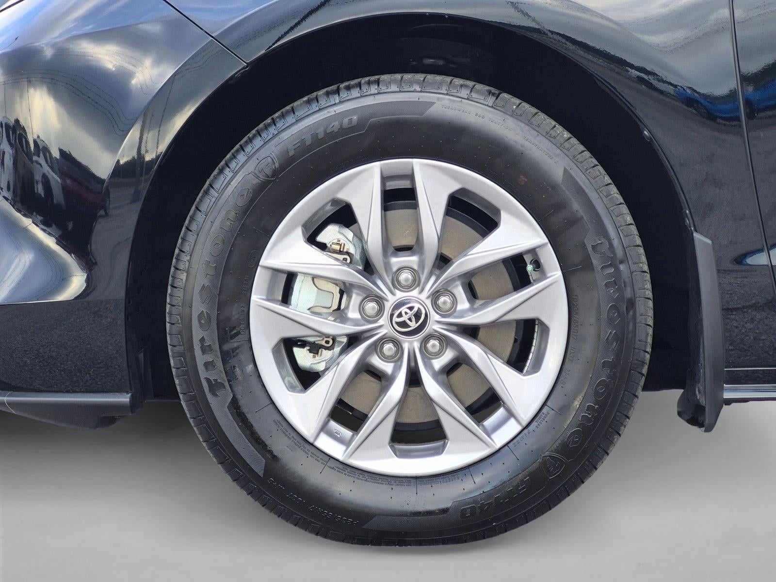 2026 Toyota Sienna LE FWD 8-Passenger (Natl)