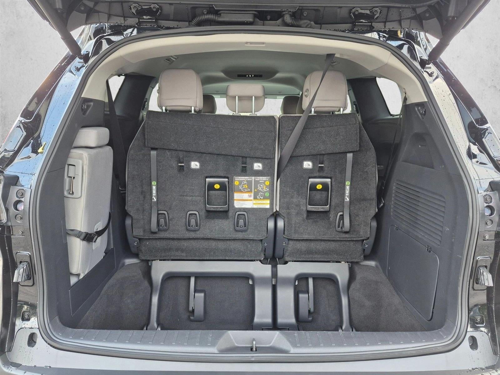 2026 Toyota Sienna LE FWD 8-Passenger (Natl)