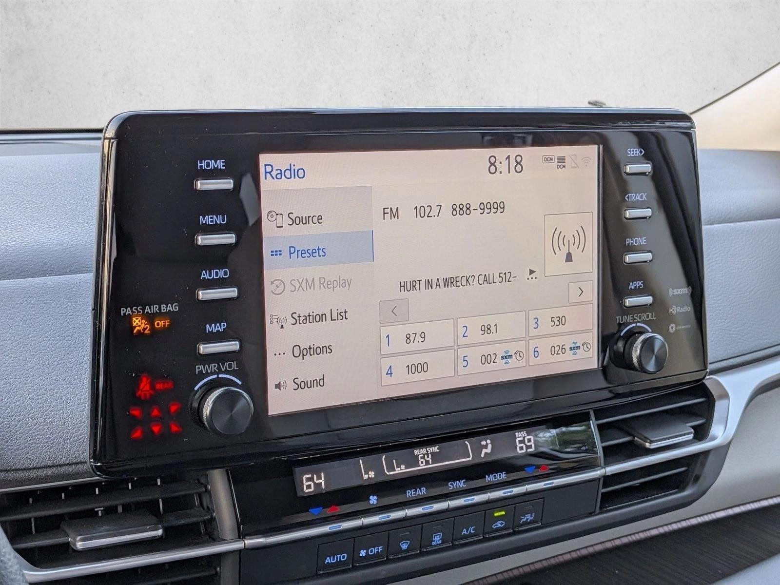 2024 Toyota Sienna LE FWD 8-Passenger (Natl)