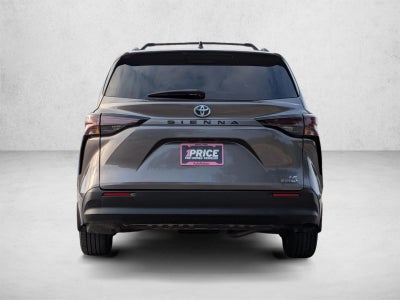 2024 Toyota Sienna LE FWD 8-Passenger (Natl)