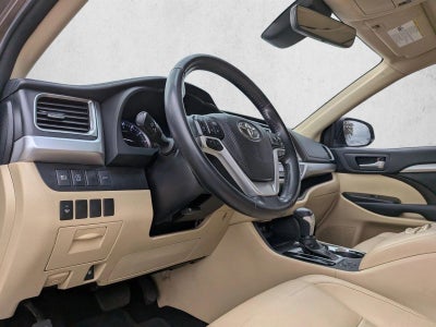 2017 Toyota Highlander XLE V6 FWD (Natl)