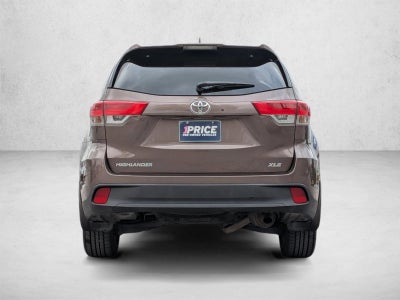 2017 Toyota Highlander XLE V6 FWD (Natl)