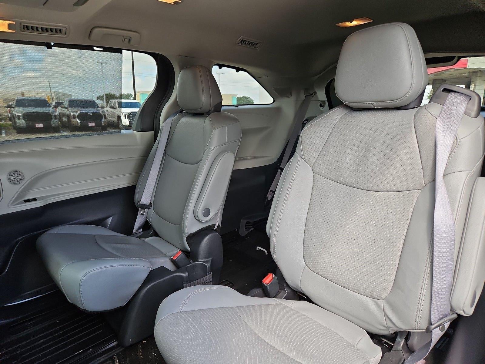 2023 Toyota Sienna Limited AWD 7-Passenger (GS)
