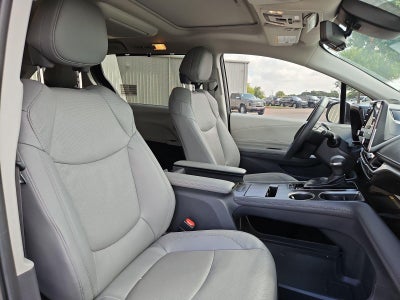 2023 Toyota Sienna Limited AWD 7-Passenger (GS)