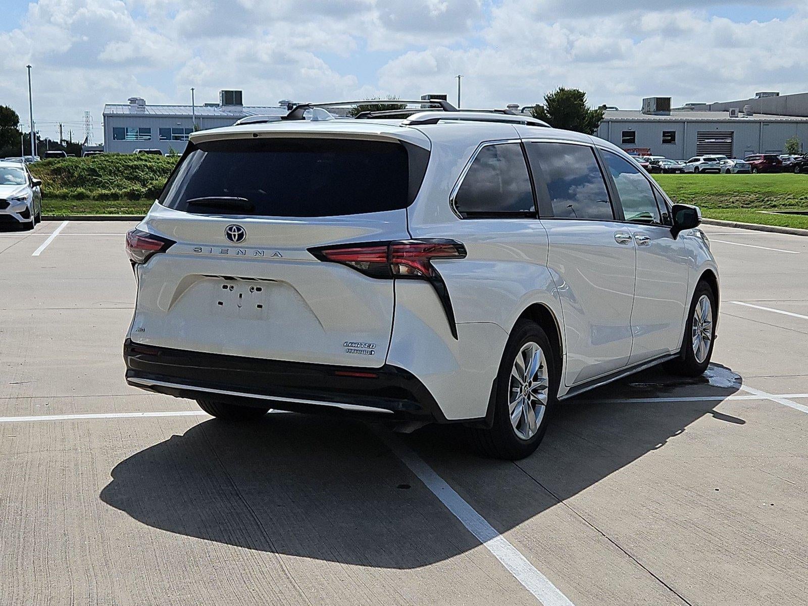 2023 Toyota Sienna Limited AWD 7-Passenger (GS)