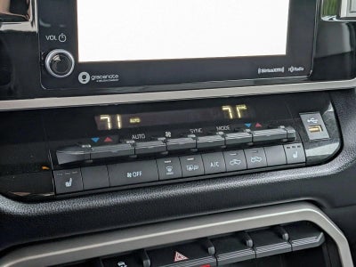 2022 Toyota Tundra 2WD 2WD SR5 CrewMax 5.5' Bed (SE)