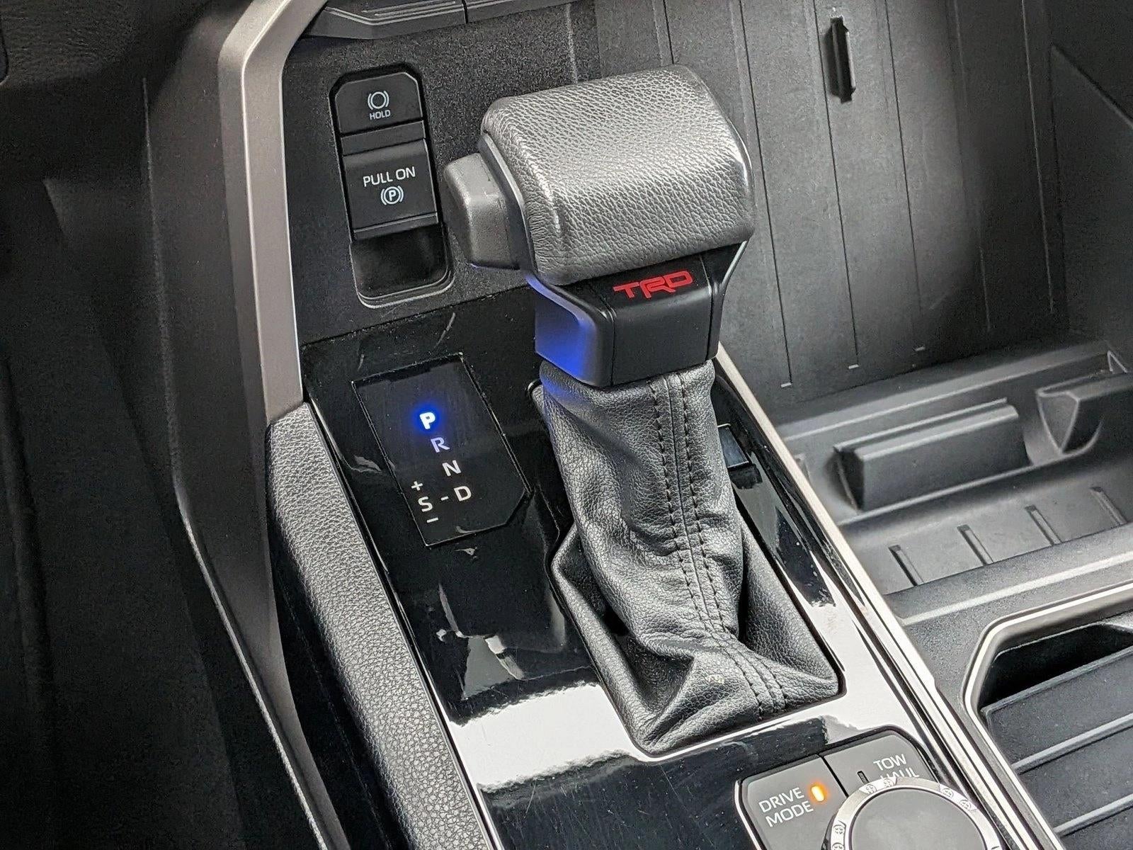 2022 Toyota Tundra 2WD 2WD SR5 CrewMax 5.5' Bed (SE)