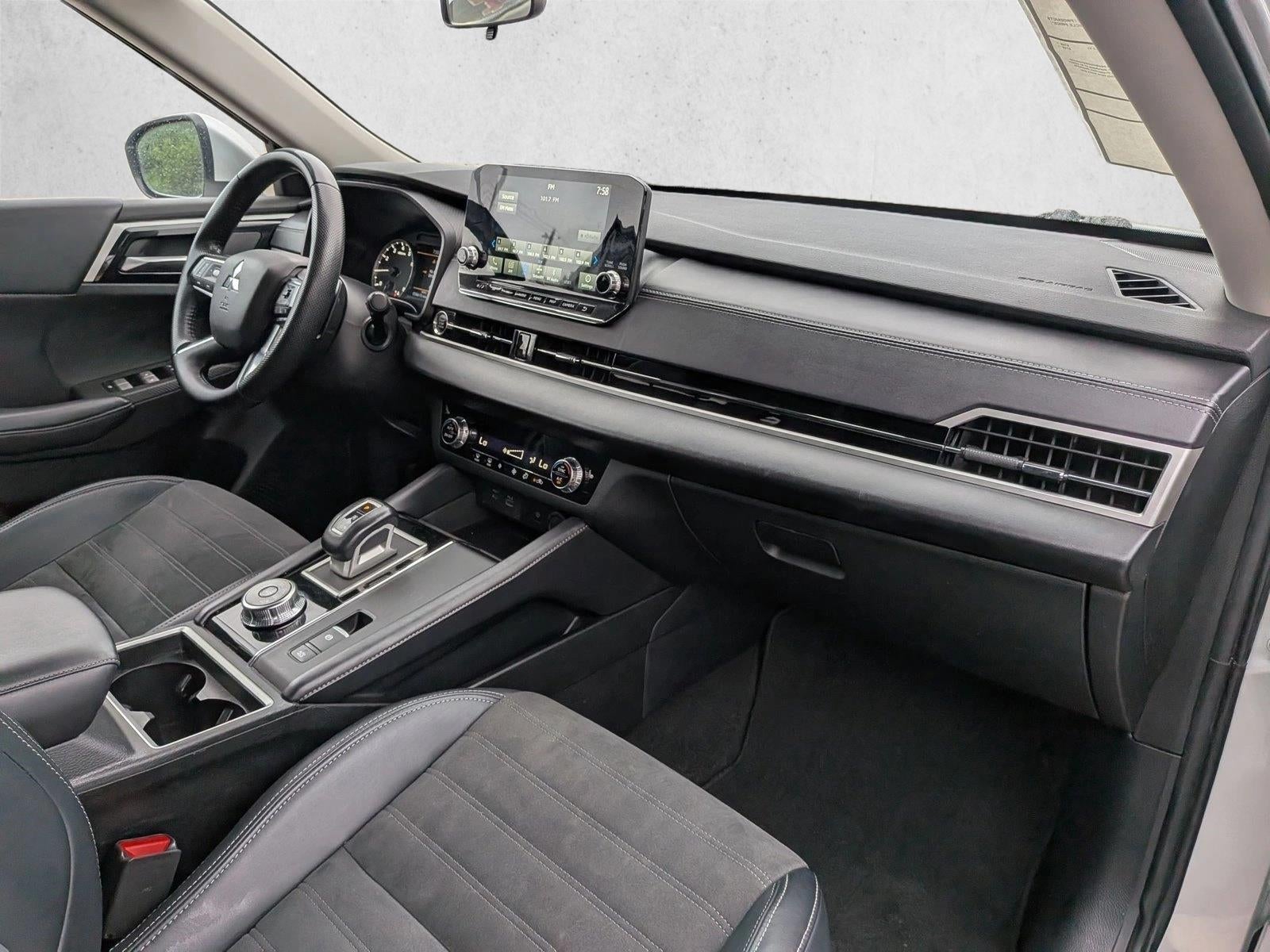 2024 Mitsubishi Outlander SE FWD