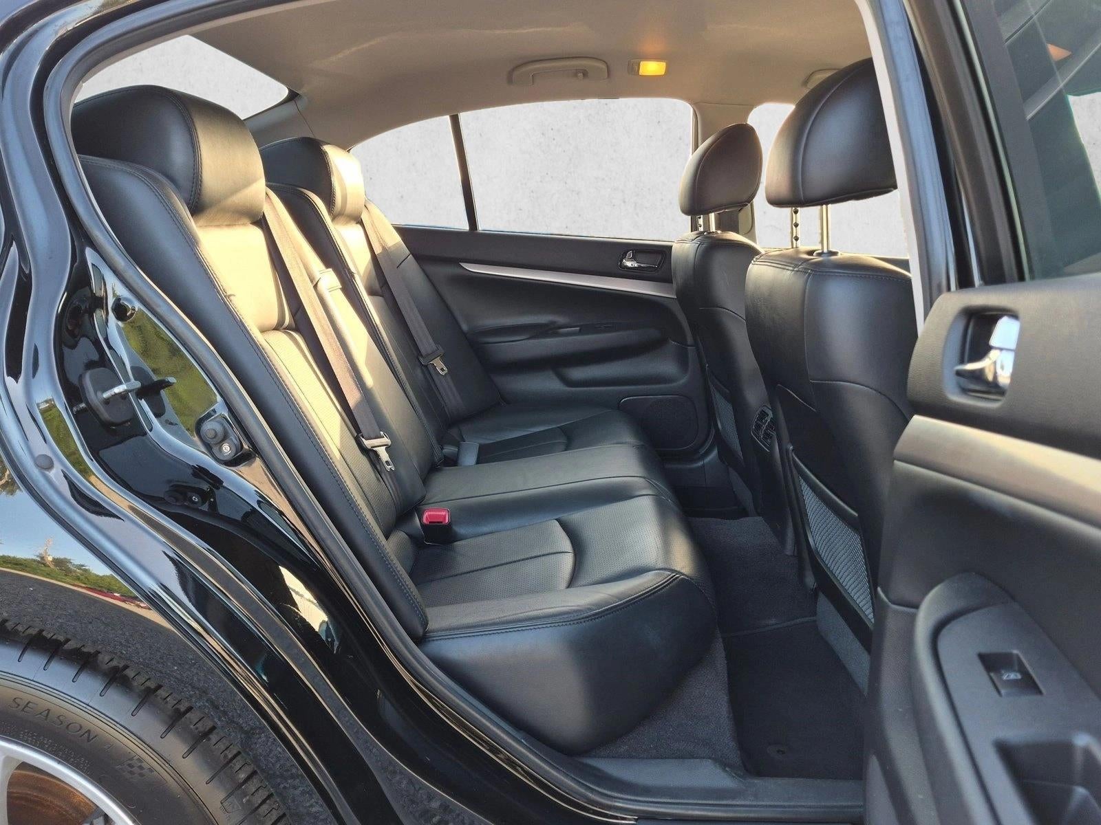 2012 INFINITI G25 Journey