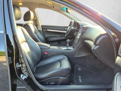 2012 INFINITI G25 Journey