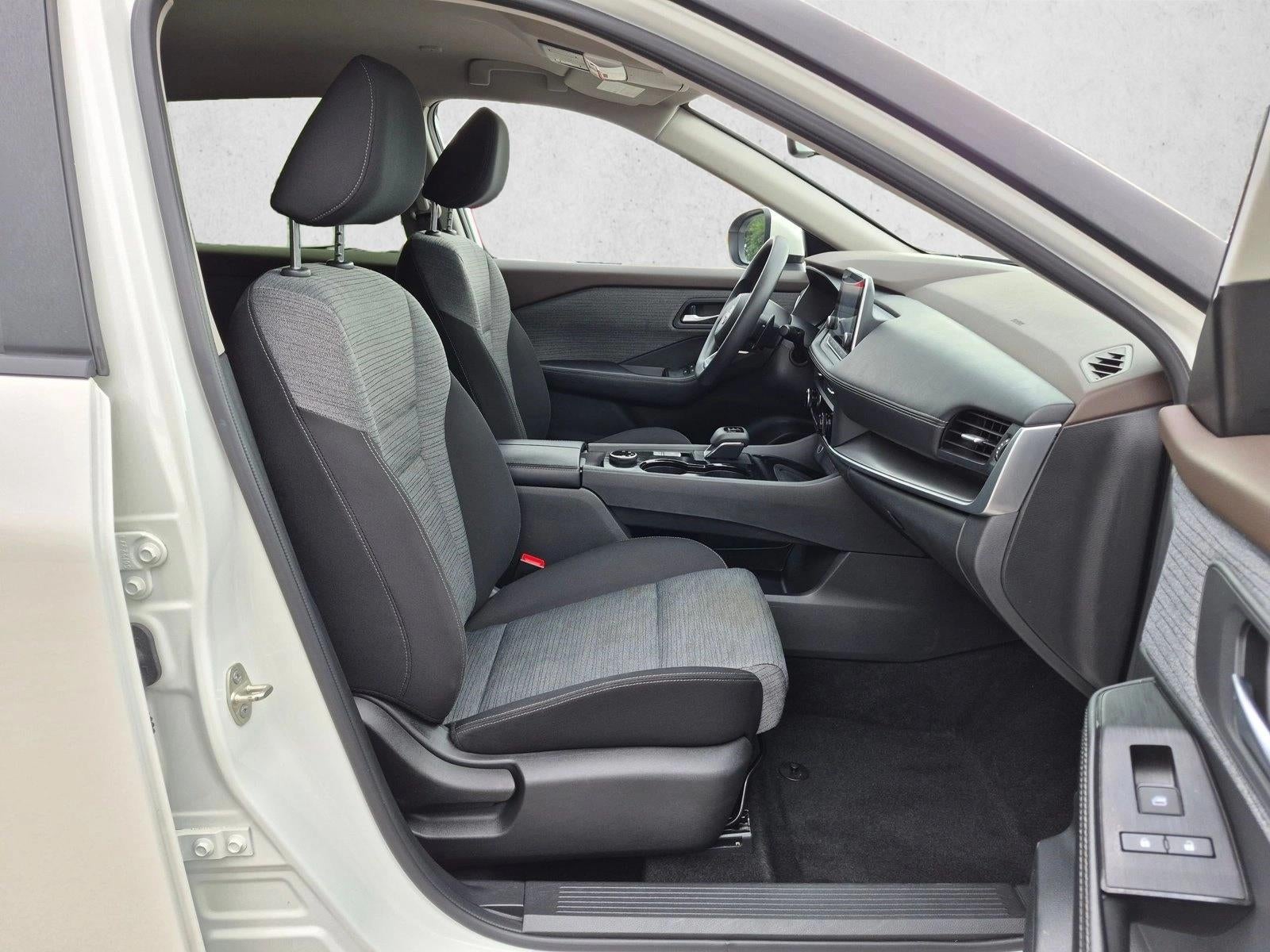 2023 Nissan Rogue AWD SV