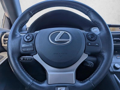 2016 Lexus IS 350 4dr Sdn RWD