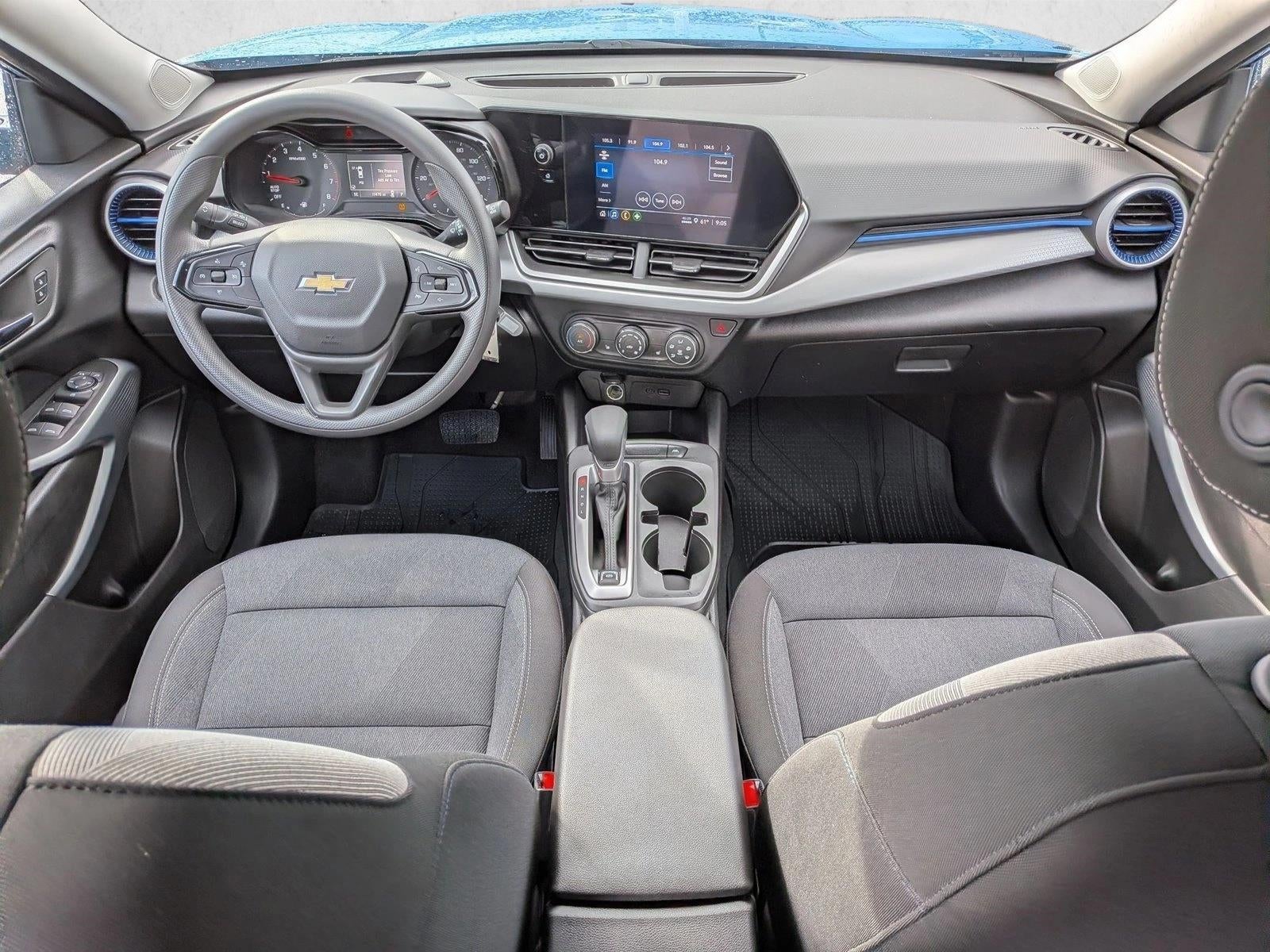 2025 Chevrolet Trax FWD 4dr LS