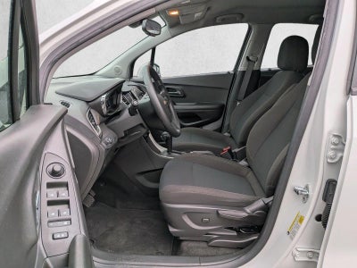 2022 Chevrolet Trax LS AWD