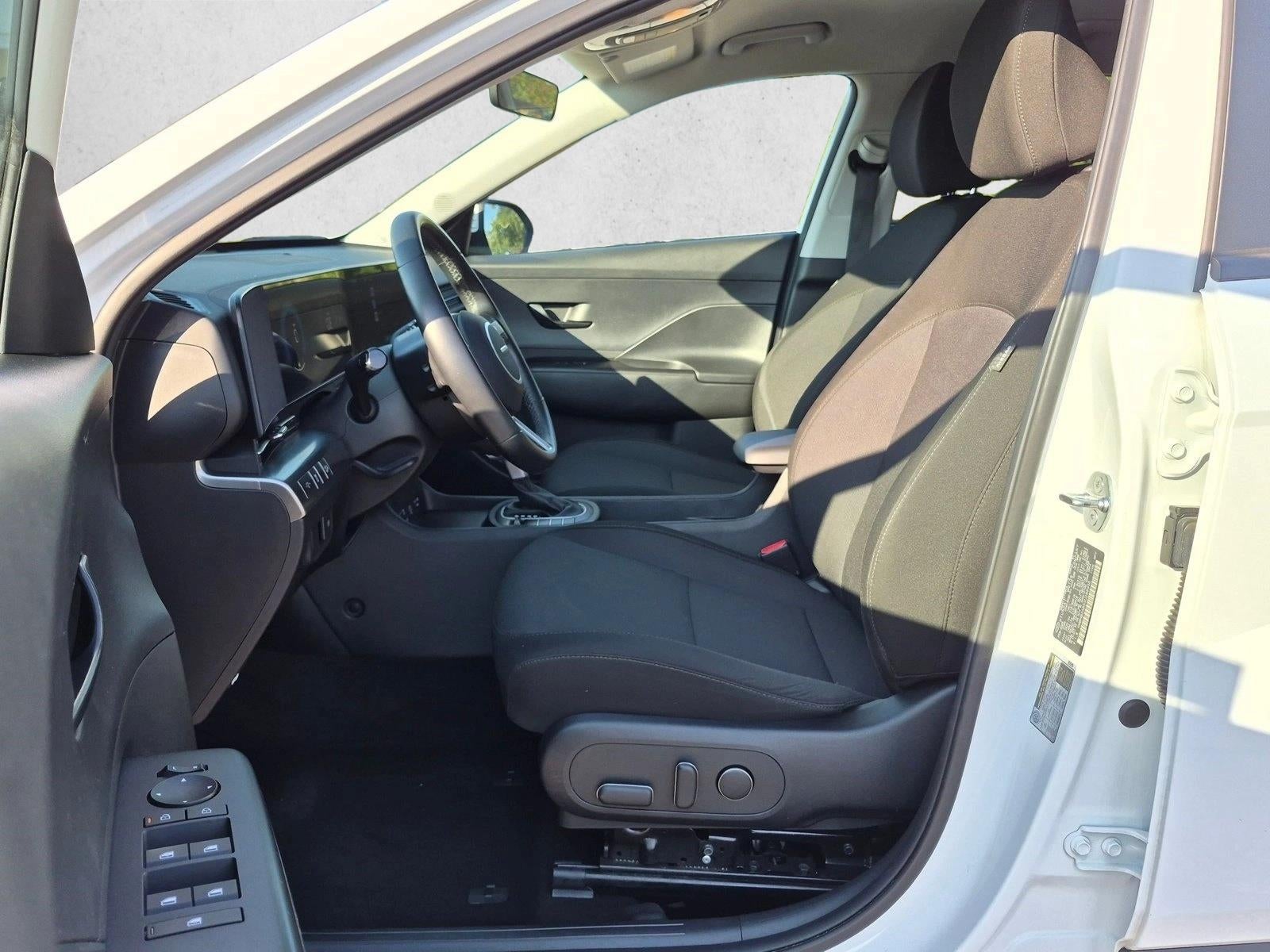 2025 Hyundai Kona SEL FWD