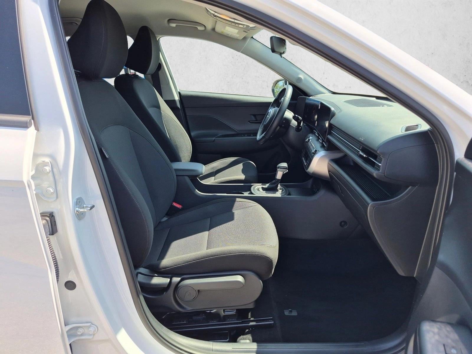 2025 Hyundai Kona SEL FWD