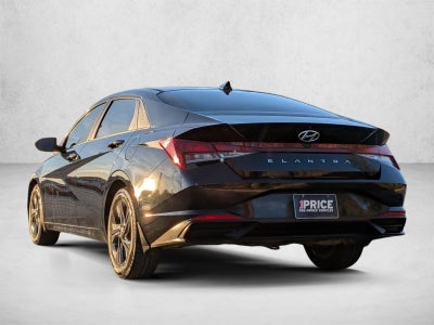 2023 Hyundai Elantra SEL IVT