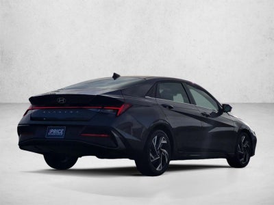 2025 Hyundai Elantra SEL Convenience IVT