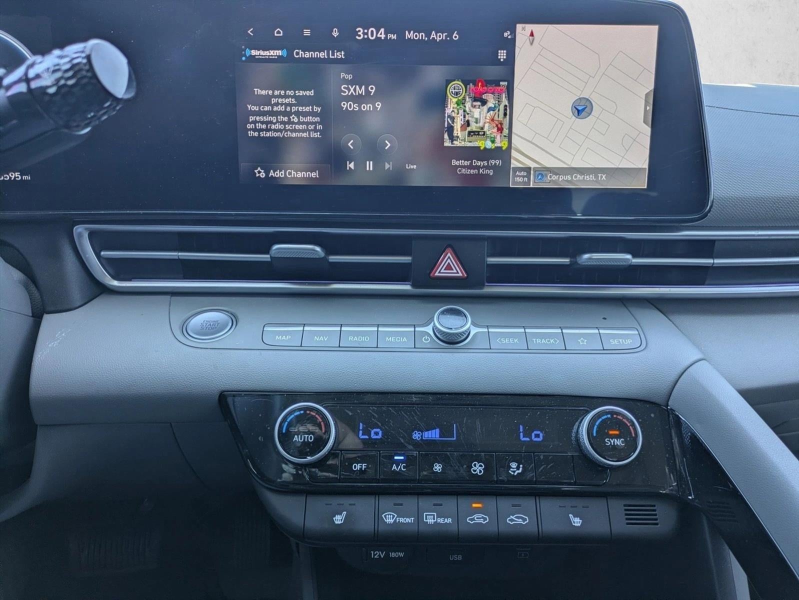 2024 Hyundai Elantra SEL IVT