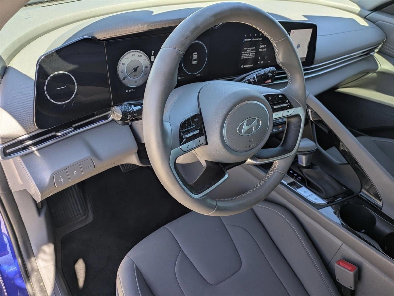 2024 Hyundai Elantra SEL IVT