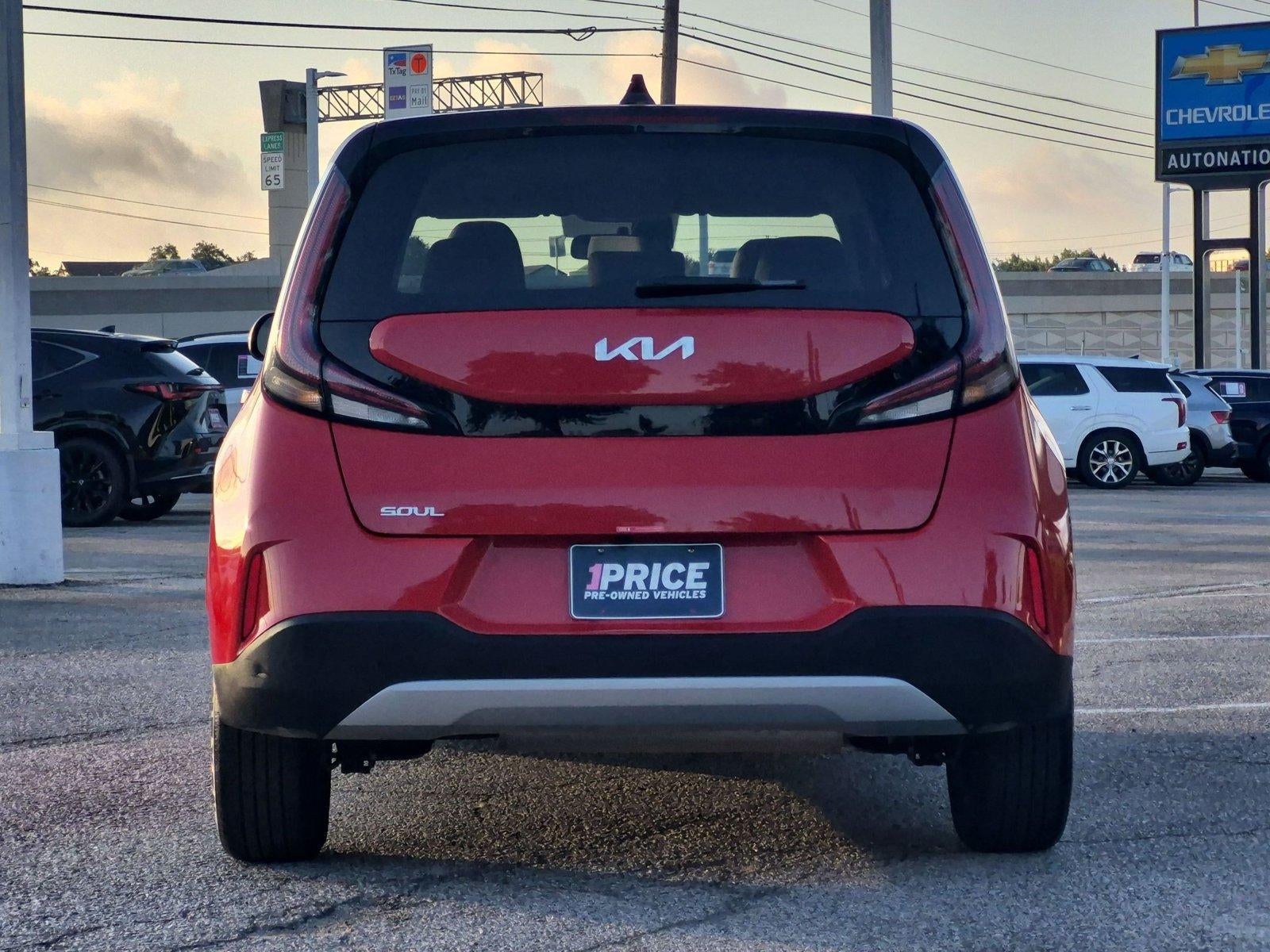 2025 Kia Soul LX FWD