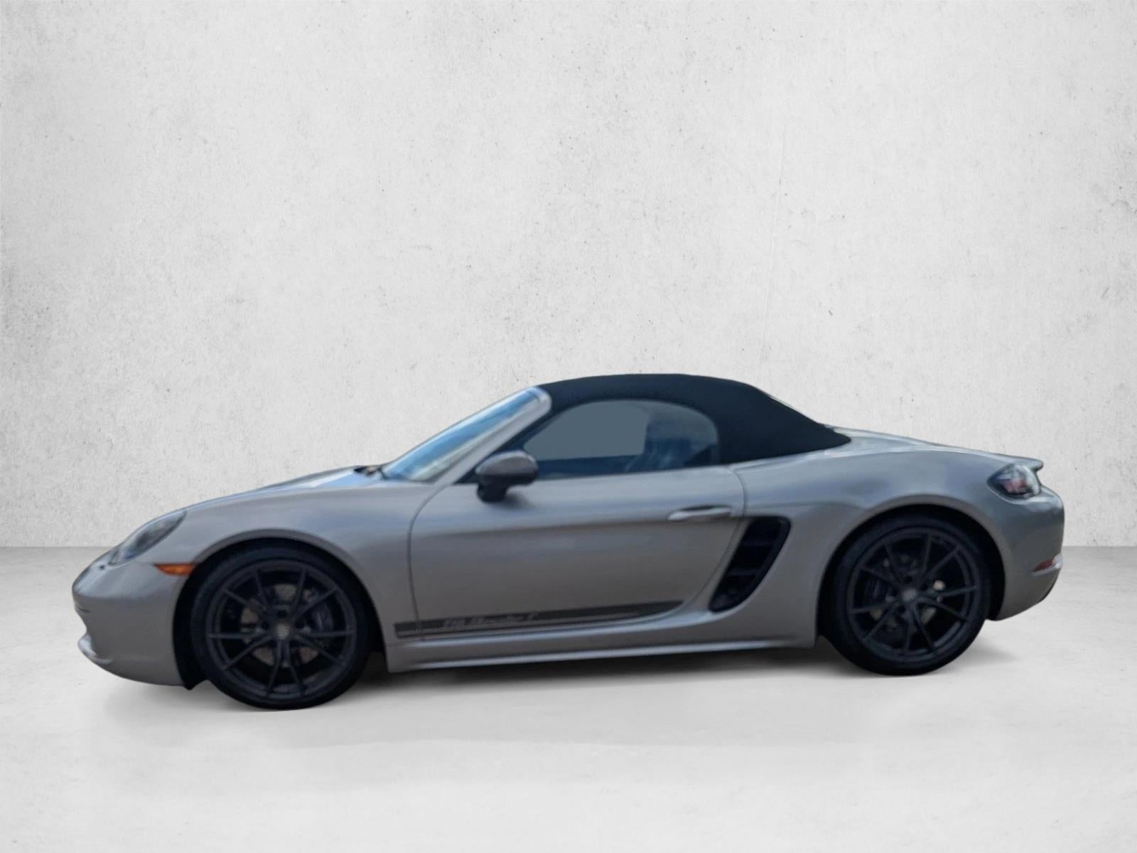2022 Porsche 718 Boxster T Roadster