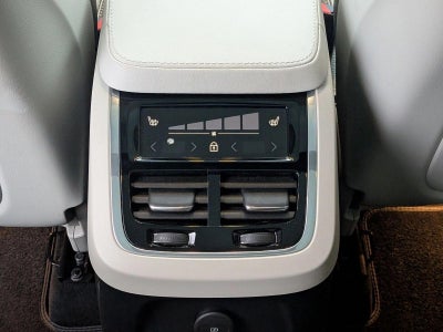 2024 Volvo XC90 Recharge Plug-In Hyb T8 eAWD PHEV Plus Bright Theme 7P