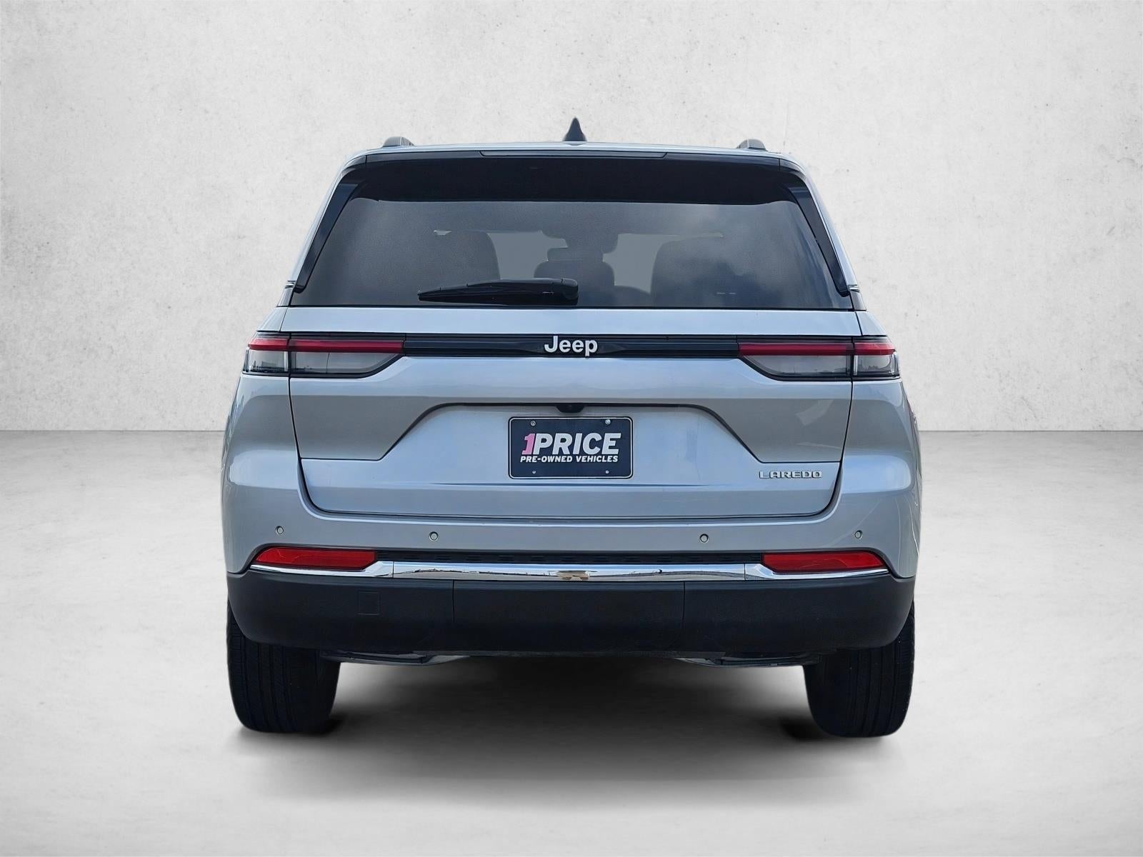 2024 Jeep Grand Cherokee Laredo