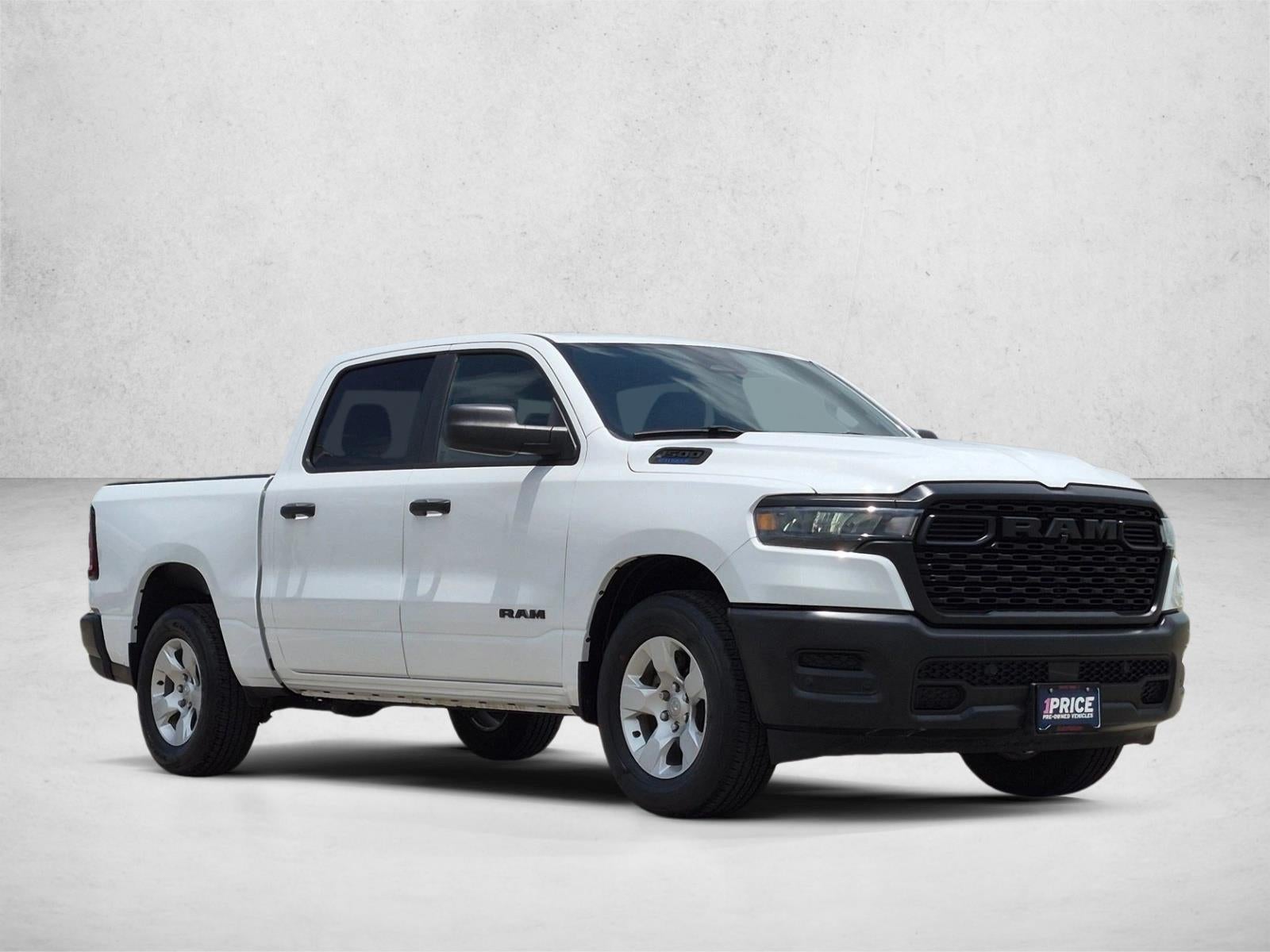 2025 RAM 1500 Tradesman Crew Cab 4x2 5'7" Box